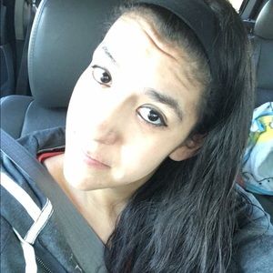 Meet your Posher, Stacey